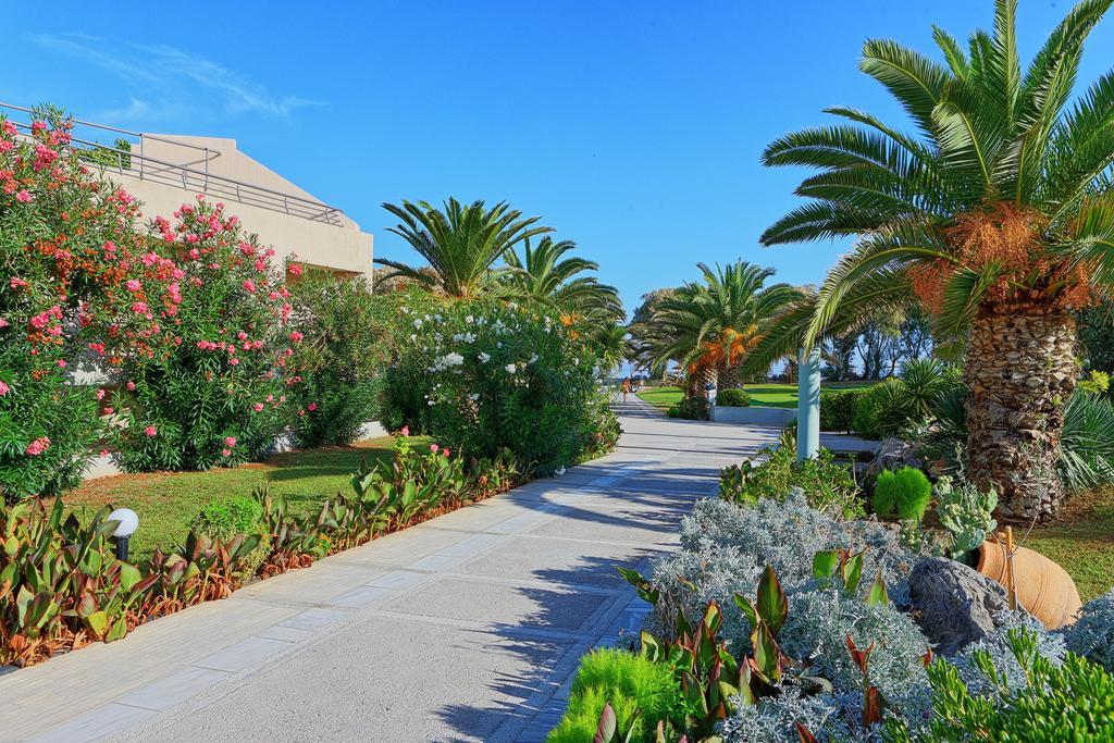 Santa Marina Beach Gazi Exterior photo