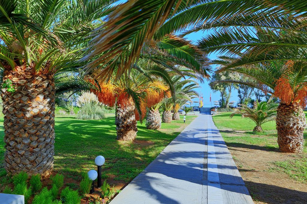 Santa Marina Beach Gazi Exterior photo